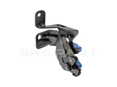 1.22816 Engine hood slot, left