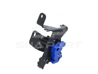 1.52040 Engine hood slot, right