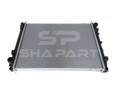 3.16292 Radiator, L: 817 mm, W: 608 mm, T: 40 mm