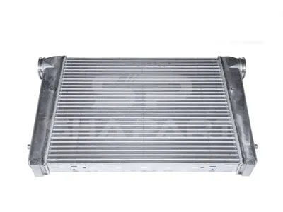 3.16502 Intercooler, L: 752 mm, W: 612 mm, T: 66 mm