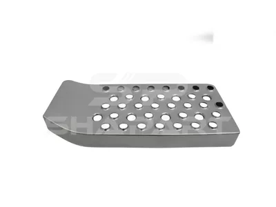 4.62472 Step, lower, left