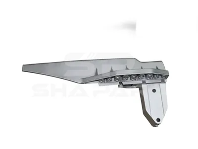 4.68232 Bracket, step well case, right