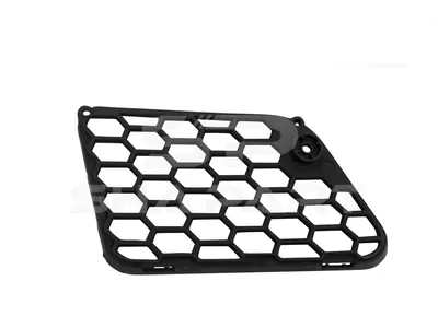 4.70685 Cover, Bumper, right