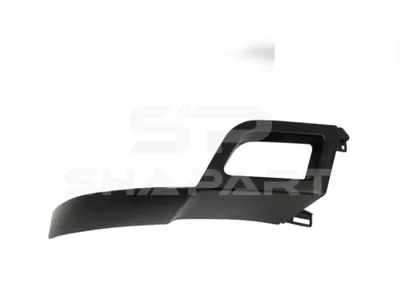 4.71261 Bumper cover, right