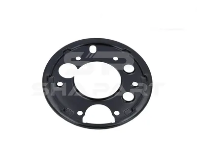 4.79905 Brake shield, right