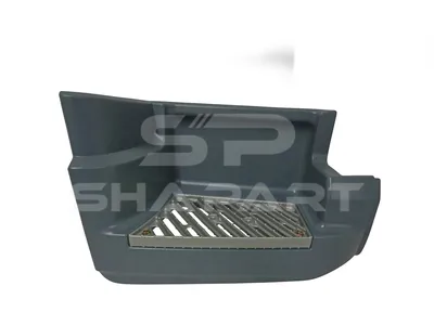 5.16152 Step well case, right, with step
