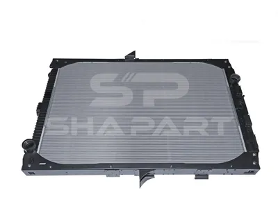 5.45300 Radiator, L: 1067 mm, W: 748 mm, T: 48 mm