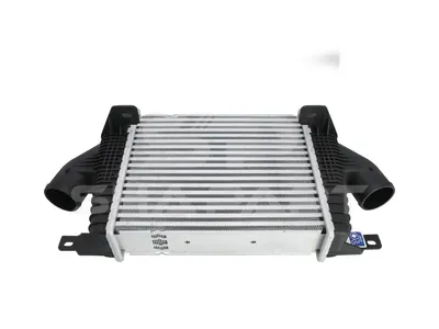 6.00323 Intercooler, L: 305 mm, W: 272 mm, T: 64 mm