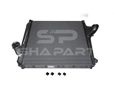 6.35422 Intercooler, L: 895 mm, W: 805 mm, T: 68 mm