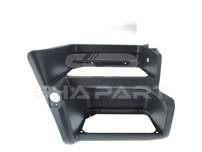 6.70137 Step well case, right