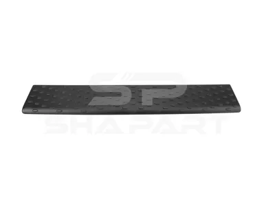 6.70240 Step, bumper