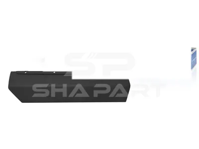7.75047 Step well case, right