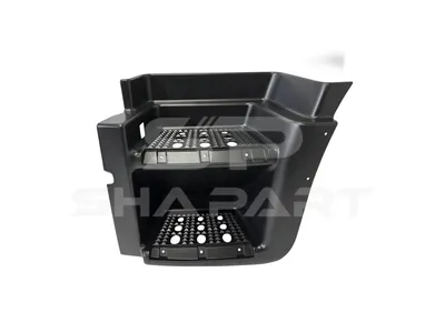 7.75134 Step well case, left